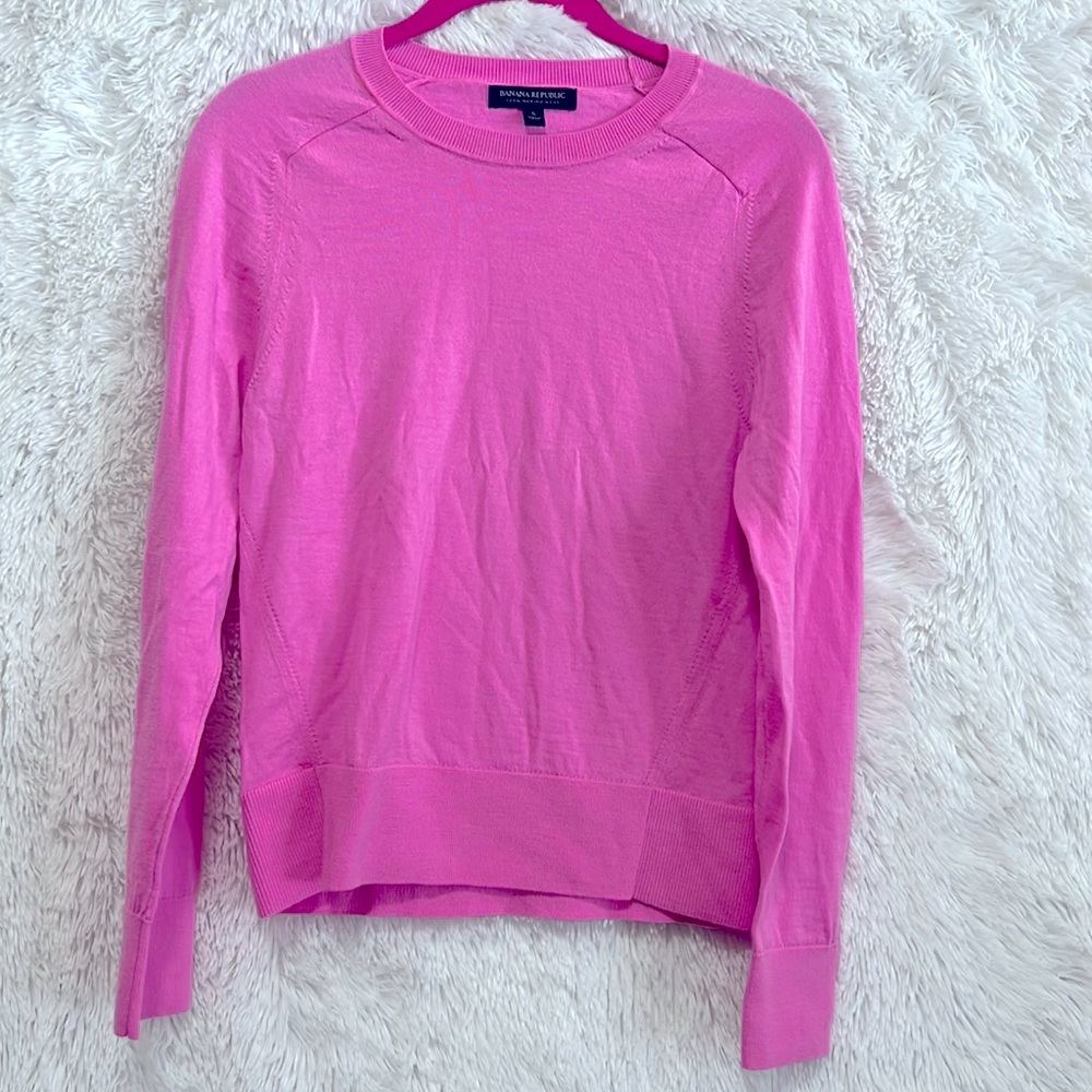 Banana Republic 100% merino wool women’s knit crew neck long sleeve size s